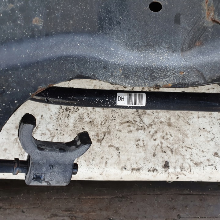 CHÂSSIS CHÂSSIS AVANT OPEL CORSA E 1.4