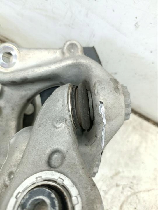 ENSEMBLE BRAS DE SUSPENSION AVANT SUSPENSIONS MERCEDES-BENZ EQS 2022 DROITE CÔTÉ