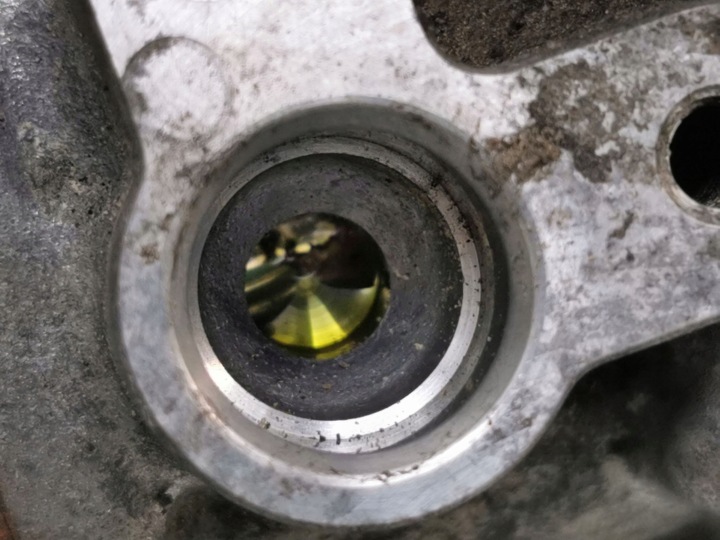 COMPRESSEUR DE CLIMATISATION TOYOTA COROLLA VERSO 2.2 D4D GE4472601741