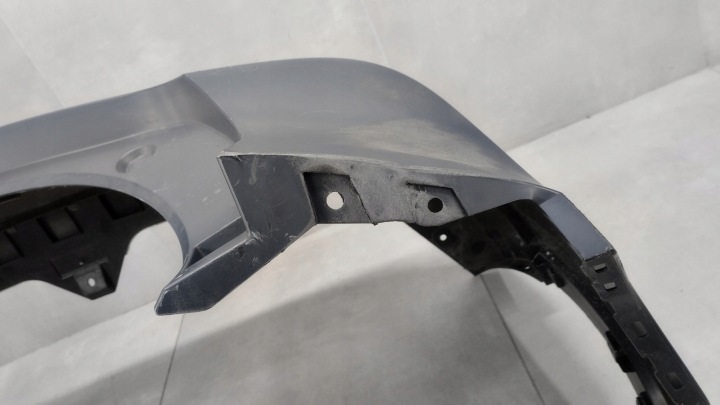 PARE-CHOCS ARRIÈRE ARRIÈRE MG ZS HYBRID+ 24-