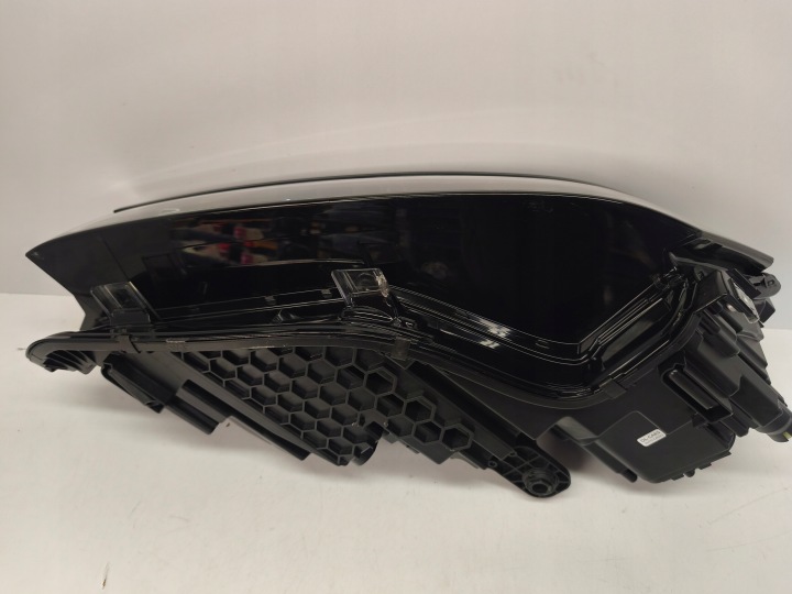 PHARE GAUCHE COMPLET LED TOUAREG III LIFT 761941081R