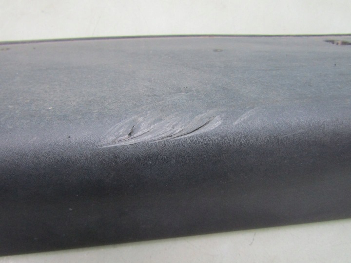 I20 II 17R COUPÉ MOULURE SEUIL DROITE SUR SEUIL DROIT REVÊTEMENT 87754-C8300