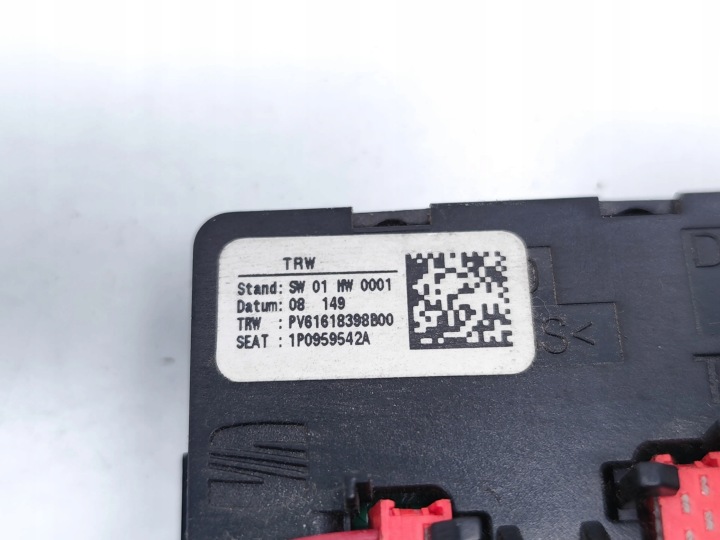 SEAT LEON COMMUTATEUR BOUTON CAOUTCHOUC 2008 BERLINE COMPACTE 4/5DR (07-12)