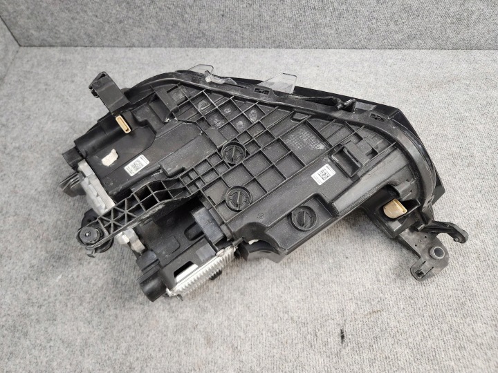 PROJECTEUR PHARE AVANT DROITE VW T-ROC 2GA LIFT COMPLET LED IQ LIGHT 21-