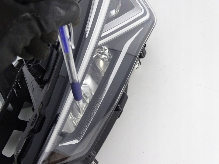 PHARE AVANT AVANT GAUCHE SEAT TARRACO 5FJ COMPLET LED GLISSIÈRE