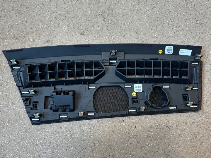 GRILLE HAUT-PARLEURS TABLEAU DE BORD AUDI A6 4K A7 4K8 4K1819636A