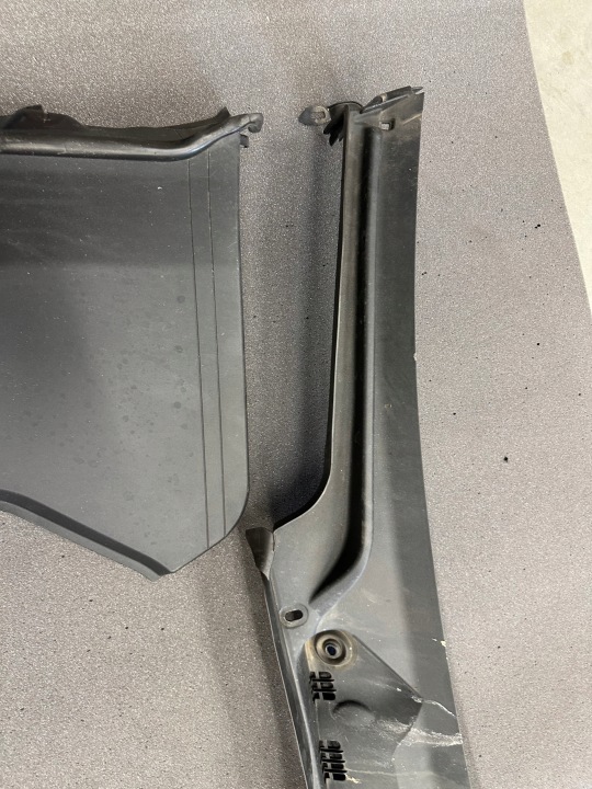 COMPLET DOUBLURE DE PASSAGE DE ROUE MERCEDES E CLASSE W213 PARFAIT OE