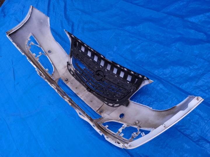 OPEL-CZESCI INSIGNIA A PARE-CHOCS AVANT AVANT LIFT Y40R 22787147 821
