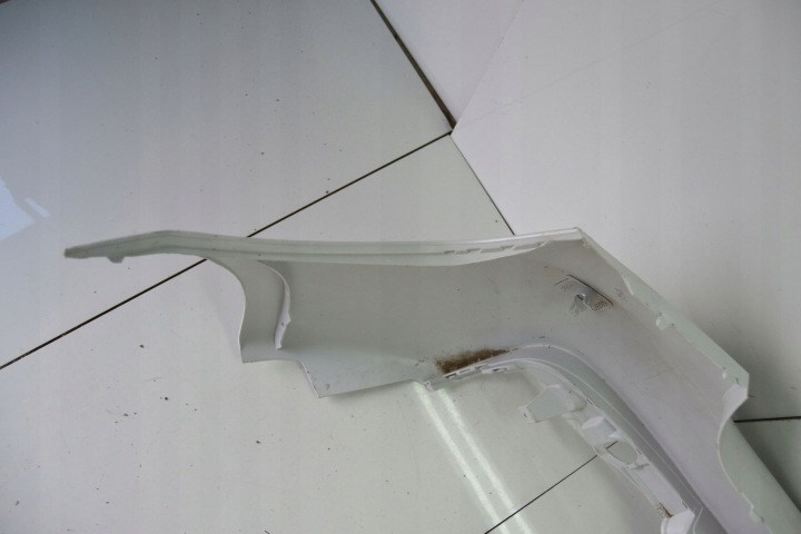 BMW 1 E81 E87 2004 PARE-CHOCS ARRIÈRE