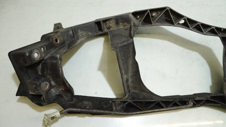 OCULAIRE GAUCHE MITSUBISHI COLT Z30 1.3