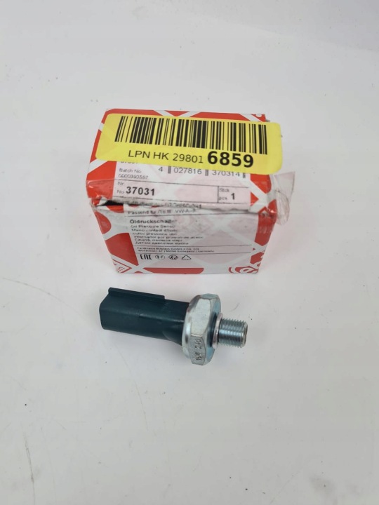CAPTEUR PRESSION HUILES FEBI 37031