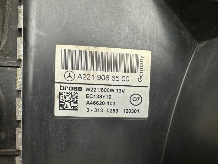 ENSEMBLE RADIATEUR AVEC VENTILATEUR VERS MERCEDES-BENZ AVEC W221 2012