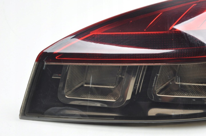 RENAULT MEGANE III PHARE DROITE ARRIÈRE DROIT ARRIÈRE COUPÉ 265500008R