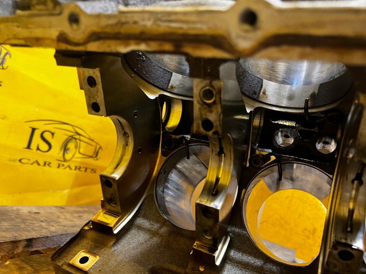 BLOC MOTEUR POTEAU CADILLAC ESCALADE IV 6.2 V8 L86
