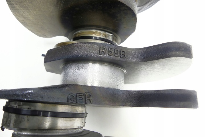 AUDI A4 B8 A5 8T 2.7 TDI CGK VILEBREQUIN