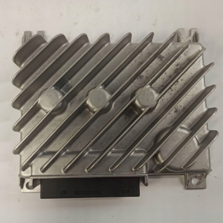 VOLKSWAGEN POLO 2G VI AMPLIFICATEUR RADIO 2G0035456
