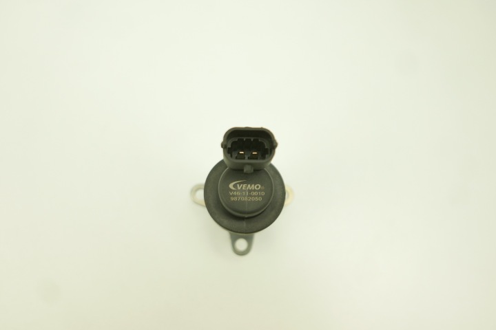 SOUPAPE PRESSION CARBURANTS RENAULT LAGUNA II MEGANE II 1.9 DCI 7701068143