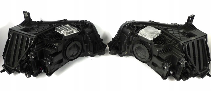 AUDI Q3 83A PHARE DROITE GAUCHE COMPLET LED COMPLET