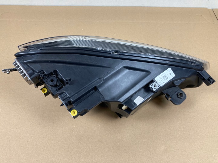 PHARE GAUCHE AVANT VW TAIGO COMPLET LED 2G7