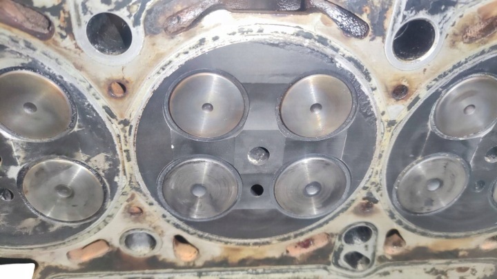 CULASSE MOTEUR OPEL INSIGNIA A ASTRA J IV 2.0 CDTI 55571949 SANS ENDOMMAGÉ