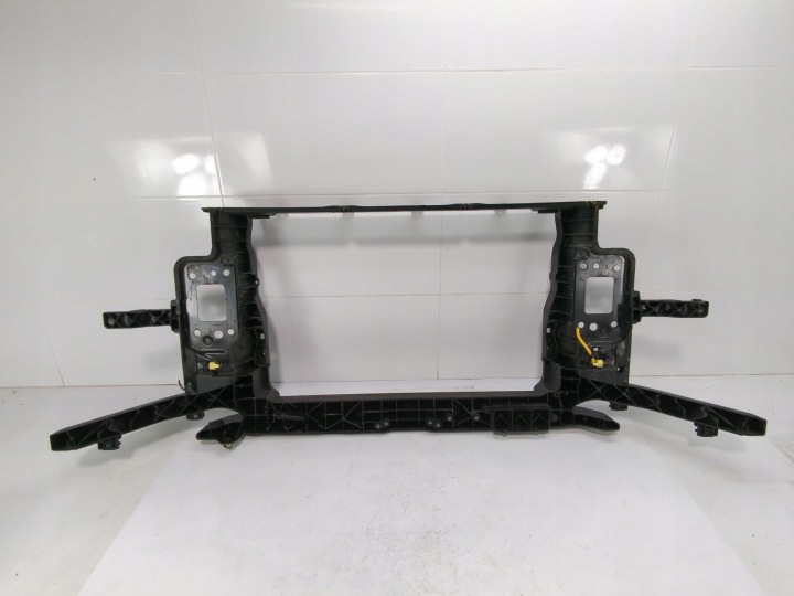 PANNEAU AVANT RENFORCEMENT AVANT HYUNDAI KONA 64101-J9500