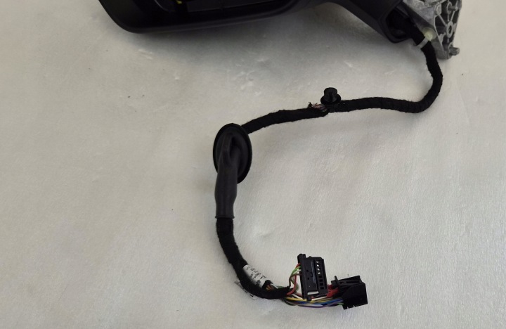RÉTROVISEUR GAUCHE 4+17 21PIN CAMÉRA SKODA KODIAQ II 2024- 57H857407C