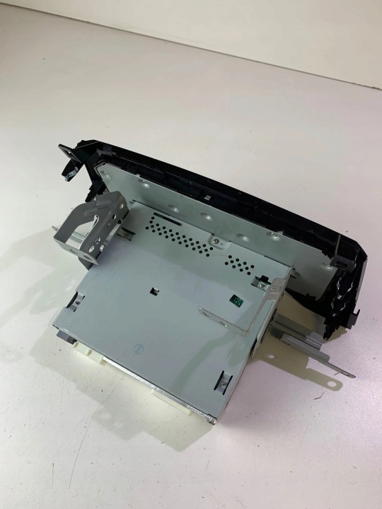 RADIO MONITEUR NISSAN QASHQAI J11