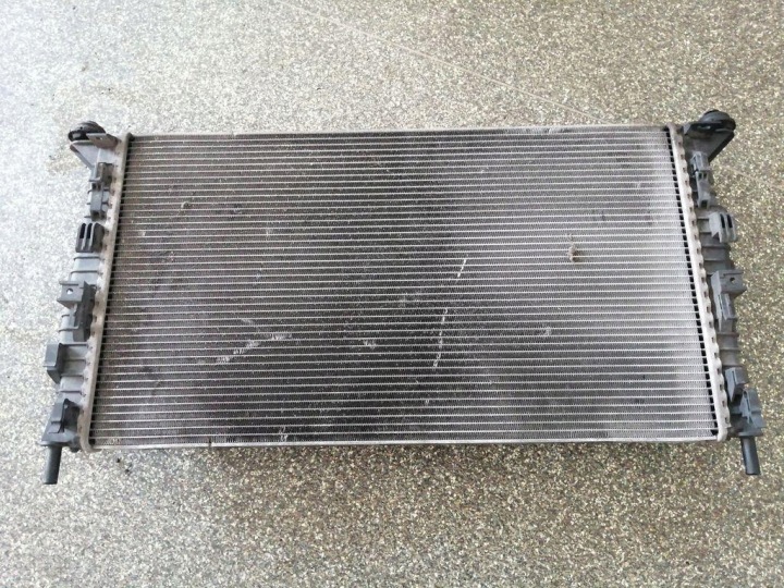 RADIATEUR EAU MAZDA 3 BERLINE (BK) 3M5H8005TK 1.6L DIESEL 105KW 2006