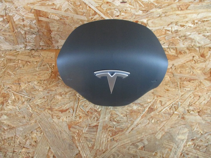 TESLA MODÈLE Y COUSSIN SÉCURITÉ AIRBAG
