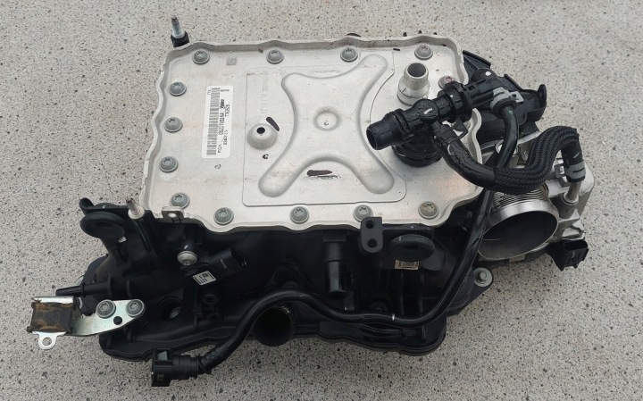 JEEP GRAND CHEROKEE WL 2.0 22 23 COLLECTEUR ADMISSION 05281983AA NR 81
