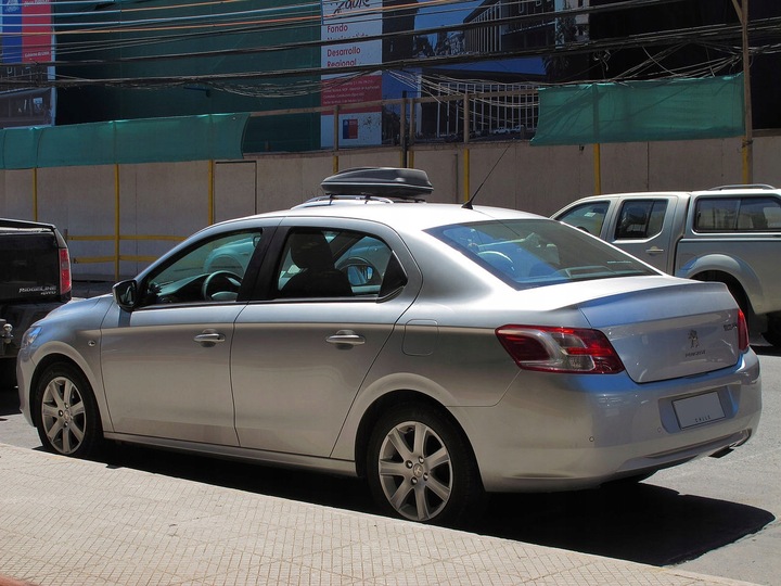 WYPINANY BARRA DE REMOLQUE GANCHO DE REMOLQUE PEUGEOT 301 BERLINA DE 2012 + MÓDULO 13PIN 