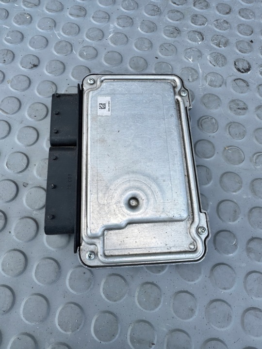 BMW R1200GS ORDINATEUR CONTRÔLEUR ECU OEM: 7709053 ORDINATEUR MOTOCYCLETTE BMW