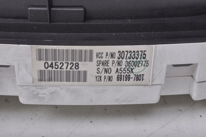 VOLVO C30 S40 V50 2.0 D COMPTEUR TABLEAU DE BORD 30733375