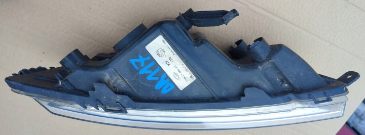 PHARES ANTIBROUILLARD DROIT PHARE PRZECIWMGLOWA AVANT SKODA RAPID 5JA 2012-2017 ORIGINE PN