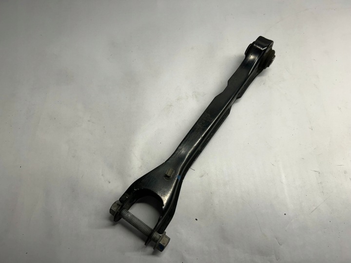CHEVROLET CAMARO BRAS DE SUSPENSION ARRIÈRE SUPÉRIEUR DROITE CÔTÉ 22974128 2016
