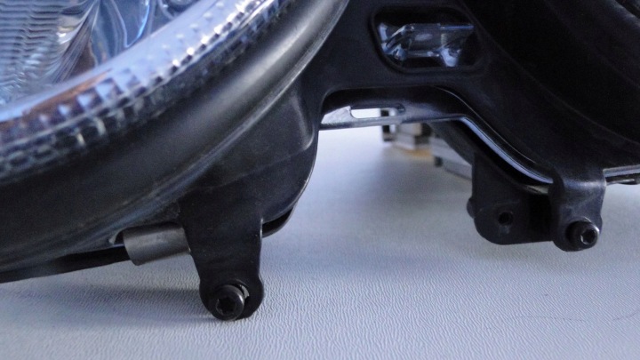 MERCEDES E CLASSE 211 W211 PHARE AVANT GAUCHE BI-XENON XÉNON ROTATIF
