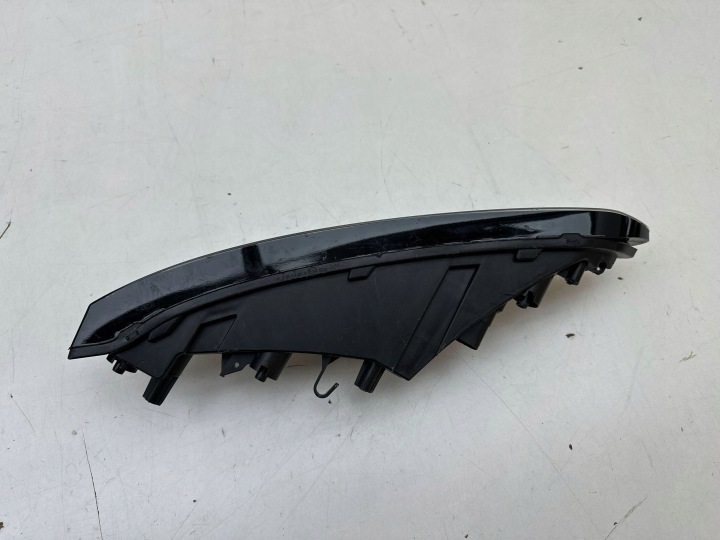 PORSCHE MACAN 95B PHARES ANTIBROUILLARD DROIT 95B941182 A ORIGINAL