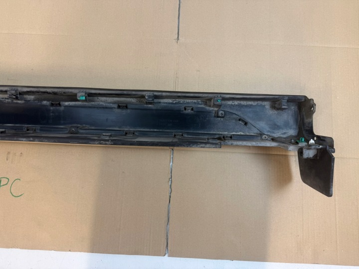 HYUNDAI TUCSON III 3 REVÊTEMENT MOULURE SEUIL SEUIL DROIT 87754-D7100