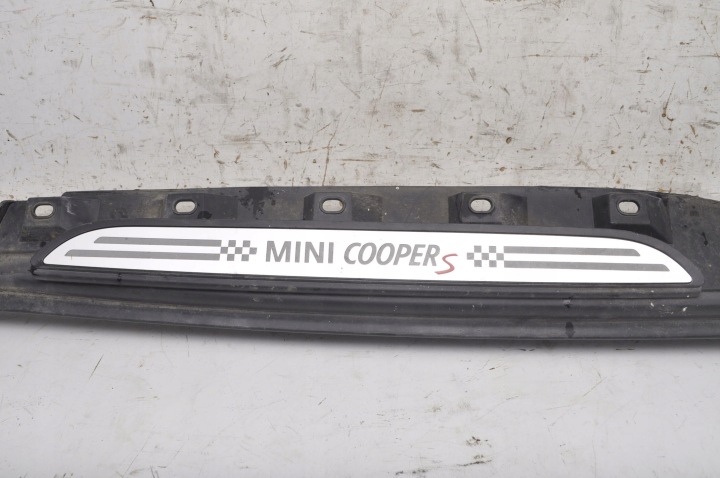 MINI R61 REVÊTEMENT SEUIL GAUCHE 9808935