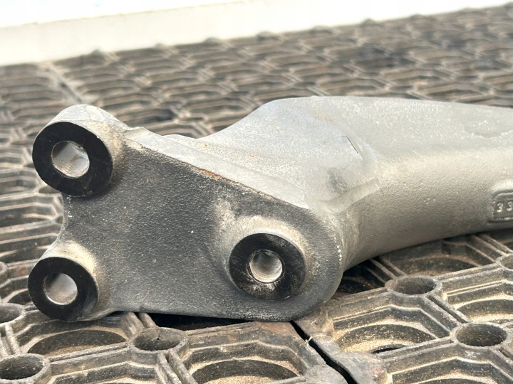 FIXATION COLLECTEURS ADMISSION DAF XF 106 1917978