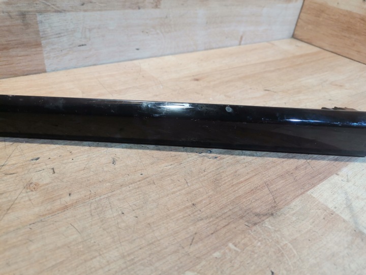MOULURE DÉCOR TABLEAU DE BORD MAZDA 3 BM 12-18R BJS755256