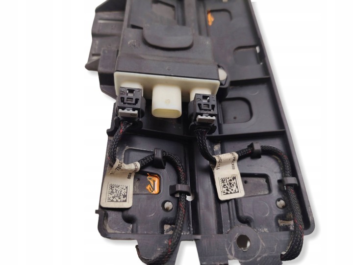 2019 JEEP CHEROKEE CAPTEUR OUVERTURE COUVERCLES DE COFFRE NOGA 68277095AB