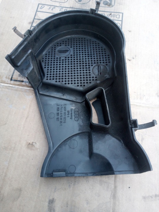 AUDI A4 B6 B7 VW SKODA COUVERCLE PROTECTION 059109123G 10-2