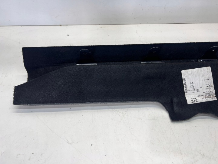 GARNITURE COUVERCLES DE COFFRE AUDI A3 8V BERLINE 8V5863475A