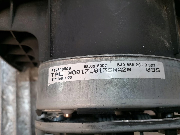 ENSEMBLE COUSSINS AIRBAG SKODA FABIA II 5J0880201B 5J1880202A 1C0909605K