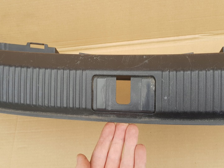 PROTECTION COURROIE ARRIÈRE WNEKI COUVERCLES DE COFFRE AUDI A3 8P 2003-2013 3D 3 PORTES