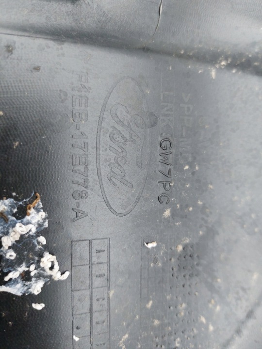 PARE-CHOCS AVANT AVANT FORD FOCUS MK3 III LIFT 14R-