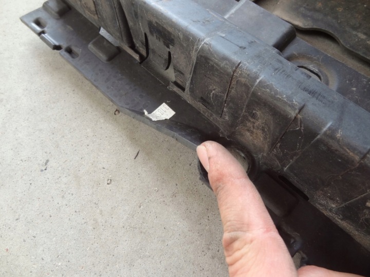 REVÊTEMENT MOULURE SEUIL DROITE BMW X5 F15