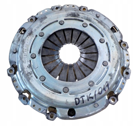 EMBRAYAGE JEU AUDI A4- A6- A8 2.5 TDI 00- 06 DMF