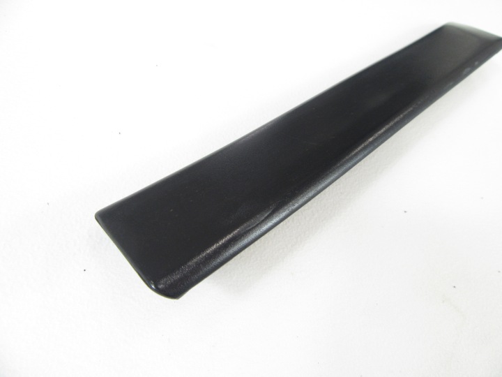MOULURE GARDE-BOUE DROIT AVANT BMW E39 BERLINE UNIVERSEL